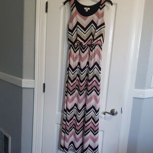 Chevron Patterned Maxi Dress